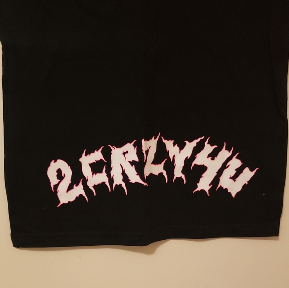 2CRZY4U Short Sleeve Graphic T-shirt Size S NWT - Picture 6 of 6